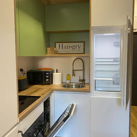 021 Hideout Apartment Novi Sad
