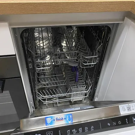 021 Hideout 노비사드